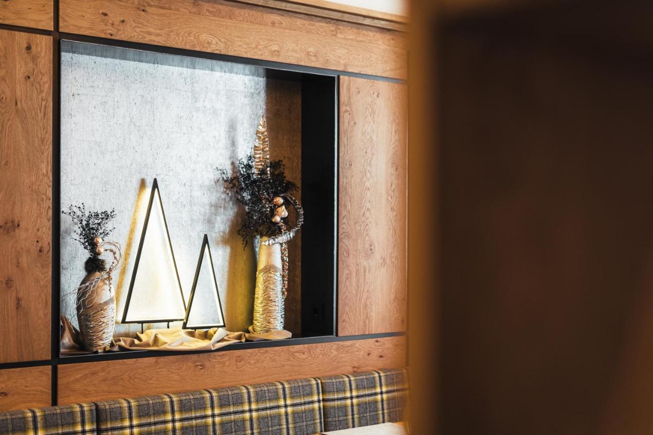 Hotel Garni Angela イシュグル エクステリア 写真