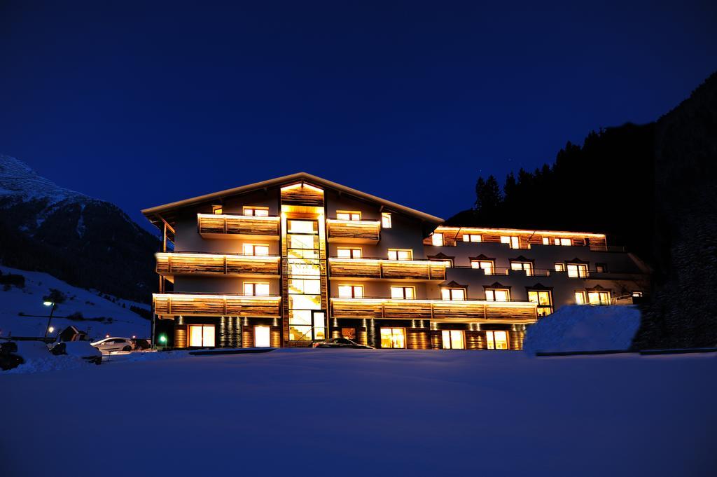 Hotel Garni Angela イシュグル エクステリア 写真